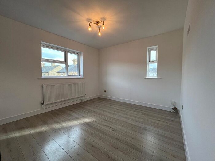 1 Bedroom Flat For Sale In Saffron Road, Biggleswade, SG18 - Photo 3