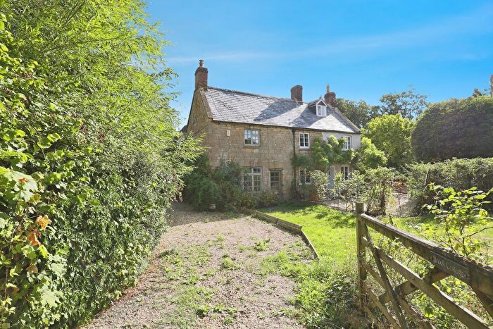3 Bedroom Semi-Detached House For Sale In The Cross, Childswickham, Broadway, Worcestershire, WR12