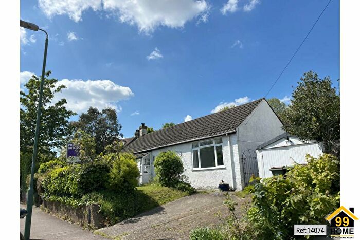 3 Bedroom Bungalow To Rent In Sandy Lane South, Wallington, Surrey, SM6