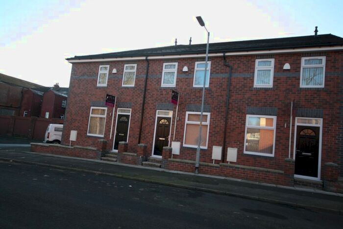 2 Bedroom Terraced House To Rent In Vermont Street, Bolton, BL1