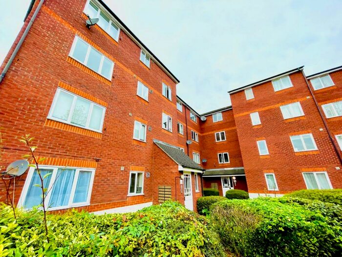 1 Bedroom Flat To Rent In Bywater House, Harlinger Street, Woolwich, London, SE18