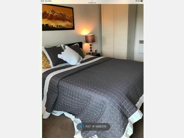 2 Bedroom Flat To Rent In Saddlery Way, Chester, CH1