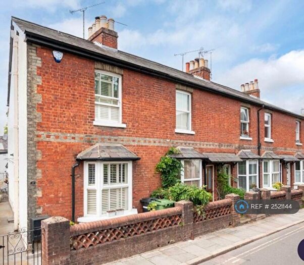 2 Bedroom End Of Terrace House To Rent In North Street, Dorking, RH4