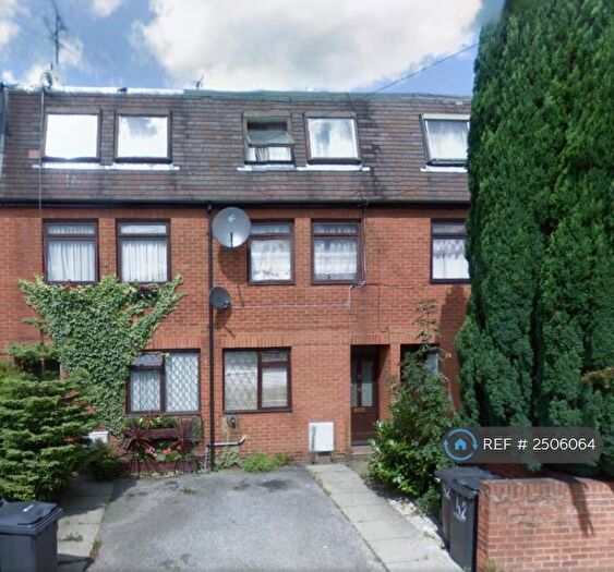 1 Bedroom Flat To Rent In Canning Crescent, London, N22