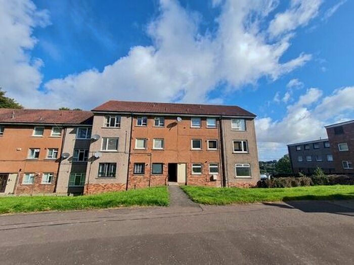 2 Bedroom Flat To Rent In Charleston Drive, Dundee, DD2