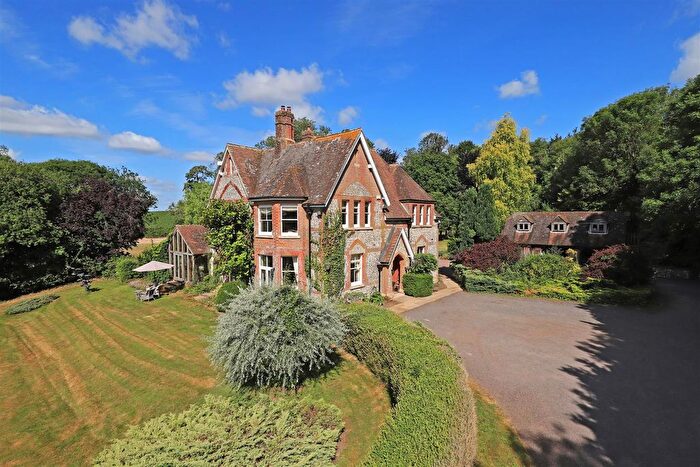 6 Bedroom Detached House For Sale In Itchen Down, Itchen Abbas, Winchester, SO21