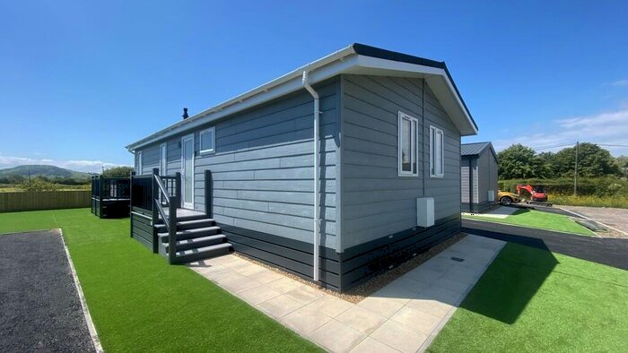 2 Bedroom Mobile Home For Sale In Rookery Manor Lodges, Edingworth, BS24