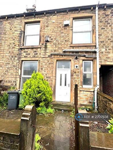 3 Bedroom Terraced House To Rent In Leeds Road, Huddersfield, HD2