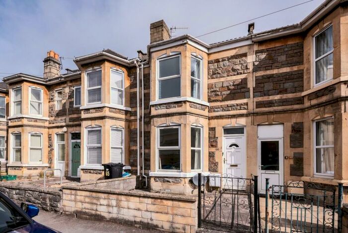 4 Bedroom Terraced House To Rent In Triangle North, Bath, BA2