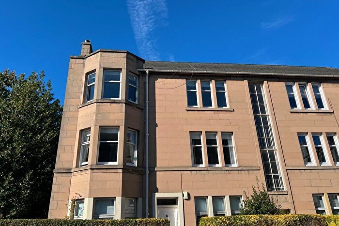 2 Bedroom Flat To Rent In Learmonth Park, Comely Bank, Edinburgh, EH4