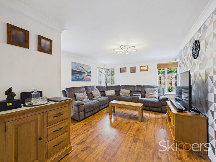 5 Bedroom Terraced House For Sale In Swaffer Way, Ashford, TN23
