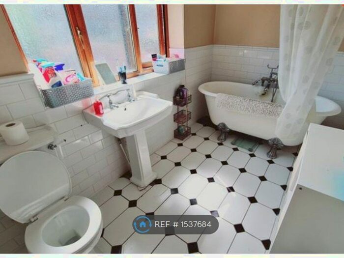 2 Bedroom Semi-Detached House To Rent In Wet Moor Lane, Wath-Upon-Dearne, Rotherham, S63