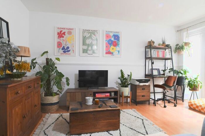 1 Bedroom Flat To Rent In Lewes Road, Brighton, BN2