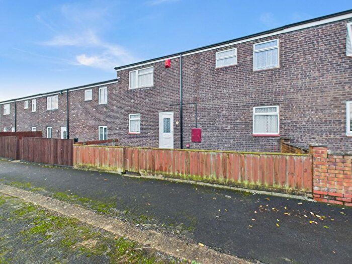 3 Bedroom Terraced House For Sale In Crosswood Close, Bransholme, Hull, HU7