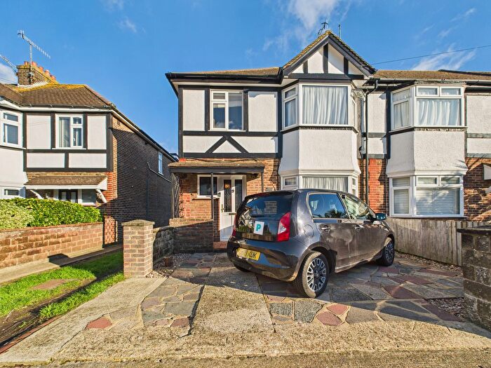 3 Bedroom End Of Terrace House To Rent In Normandy Road, Worthing, BN14
