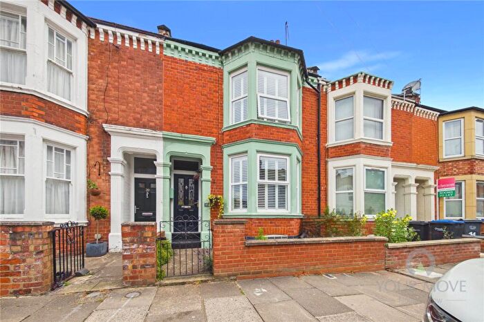 3 Bedroom Terraced House For Sale In Adams Avenue, Abington, Northampton, Northamptonshire, NN1