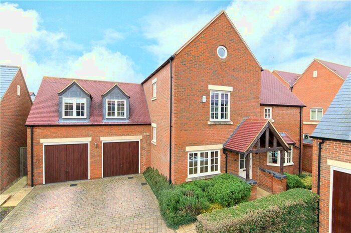 5 Bedroom Detached House To Rent In Cuckoo Hill Rise, Hanslope, Milton Keynes, Buckinghamshire, MK19
