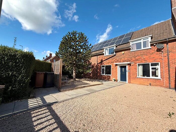 4 Bedroom Semi-Detached House For Sale In Asfordby Road, Melton Mowbray, LE13