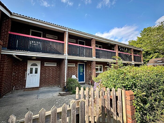 1 Bedroom Property To Rent In The Chine, Gosport, PO13