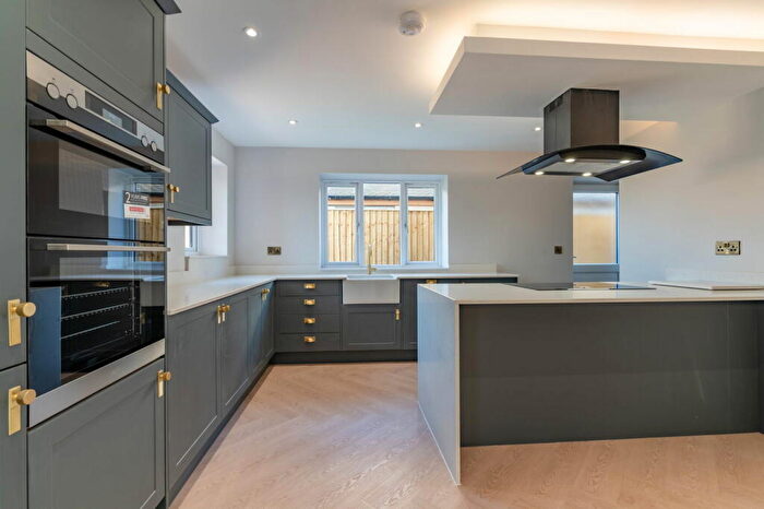 5 Bedroom Detached House For Sale In Highland Place, Minsterworth, Gloucester, GL2