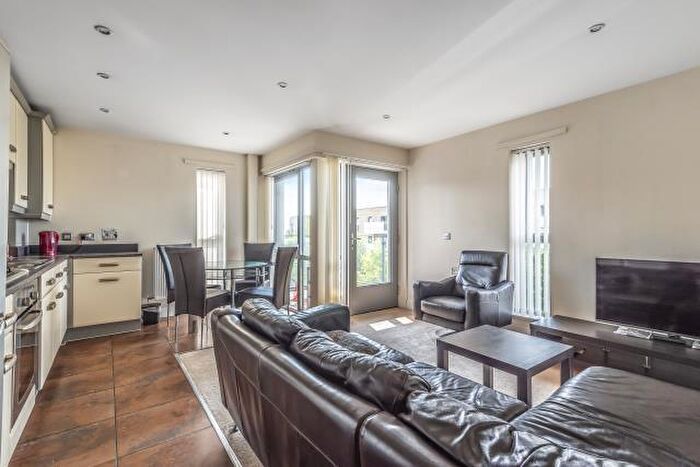 2 Bedroom Apartment To Rent In Harrow, London, HA2