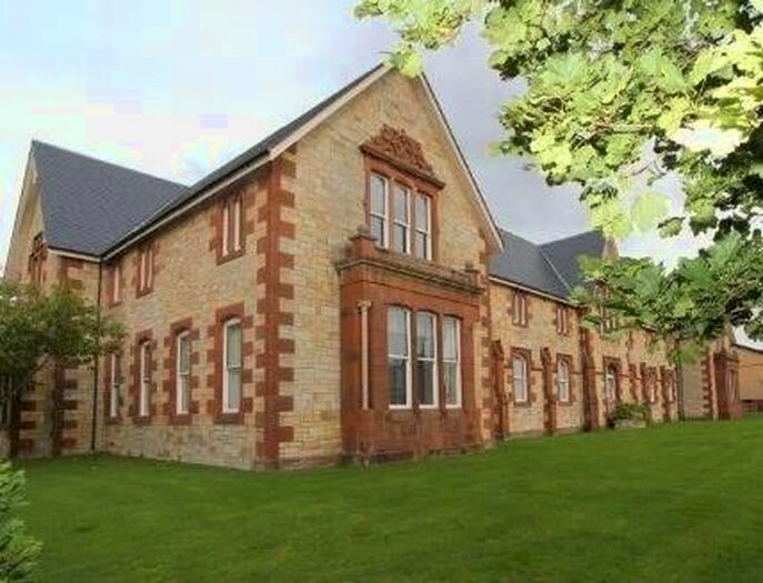 2 Bedroom Flat To Rent In St. Leonards Wynd, Ayr, KA7