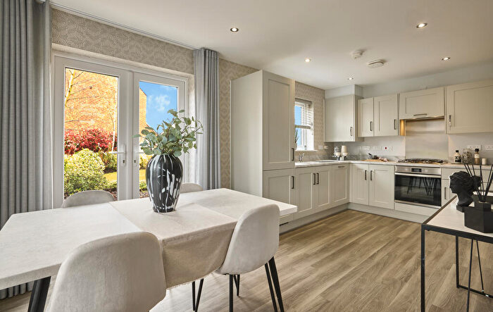 3 Bedroom Semi Detached House For Sale In Stoneleigh View, Off Glasshouse Lane, Kenilworth, CV8