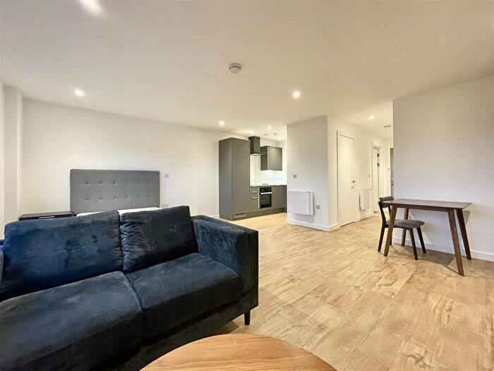 Studio To Rent In Lincoln House, Bolton, BL3