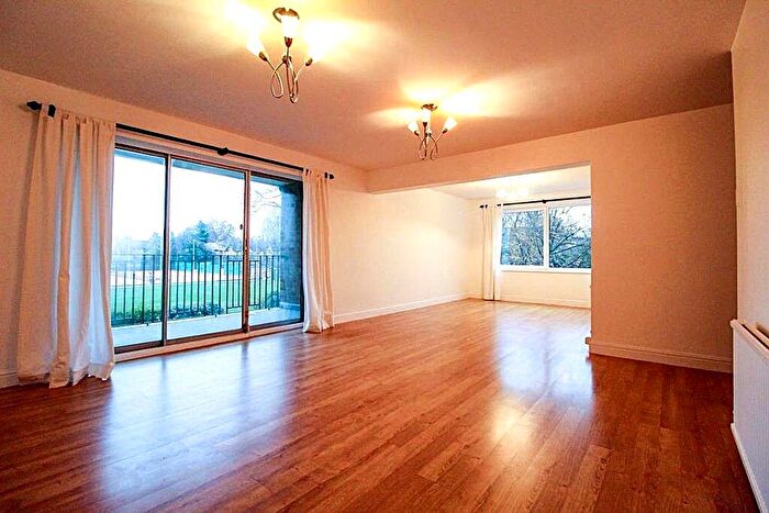 2 Bedroom Apartment To Rent In Brooklawn, Palatine Road, Manchester, M20