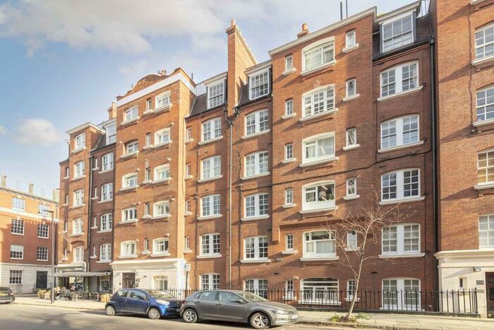2 Bedroom Flat To Rent In Sandwich Street, London, WC1H