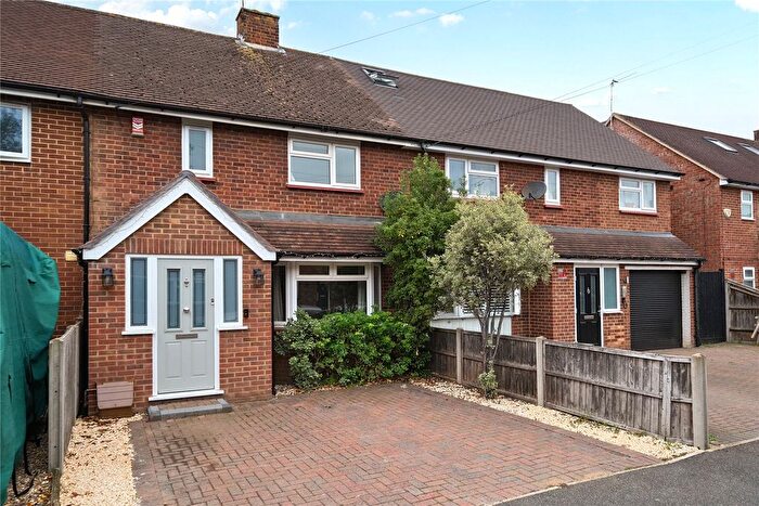 3 Bedroom Terraced House For Sale In Cowley Crescent, Hersham, KT12