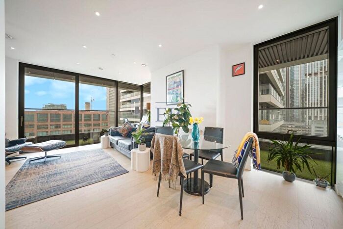 1 Bedroom Apartment For Sale In Hobart Building, Wards Place, London, E14