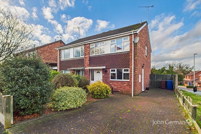 3 Bedroom Semi Detached House For Sale In Marlborough Way, Uttoxeter, ST14