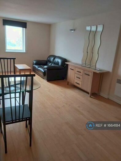 1 Bedroom Flat To Rent In Jutland House, Manchester, M1