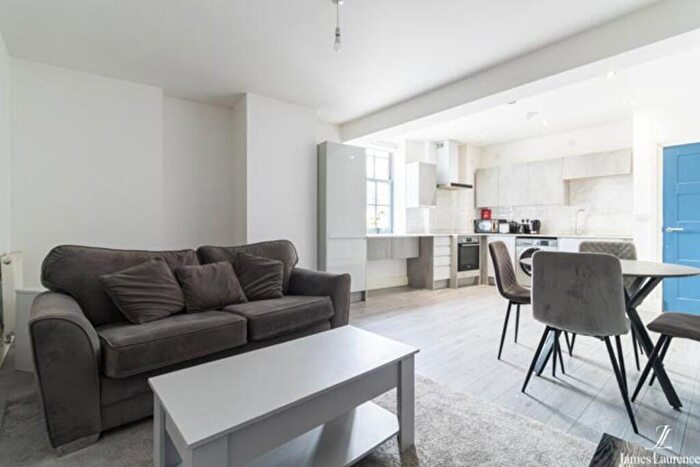 2 Bedroom Apartment To Rent In Great Hampton Street, Jewellery Quarter, Birmingham, B18
