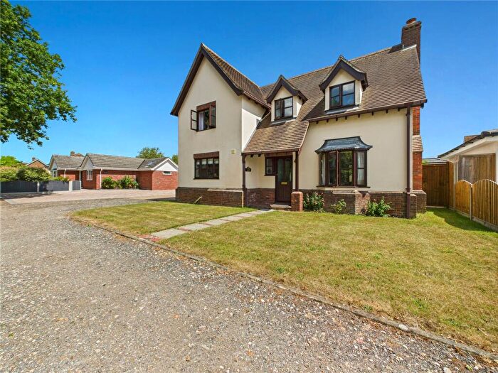 4 Bedroom Detached House For Sale In Borges Gardens, Mile End, Colchester, Essex, CO4