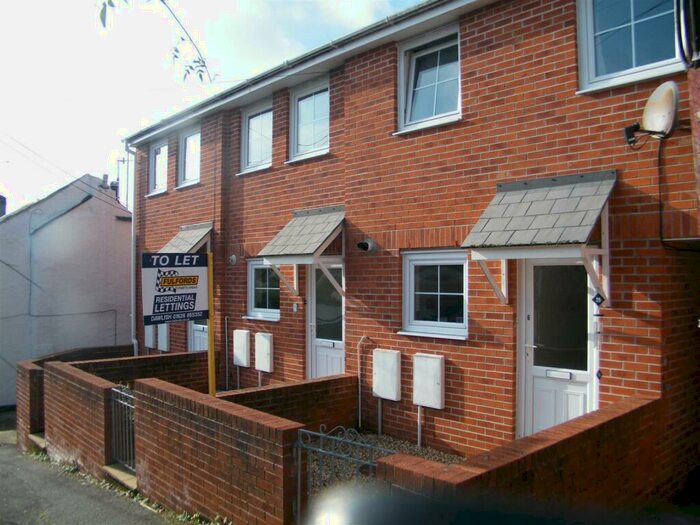 3 Bedroom Terraced House To Rent In Bed Home, EX7