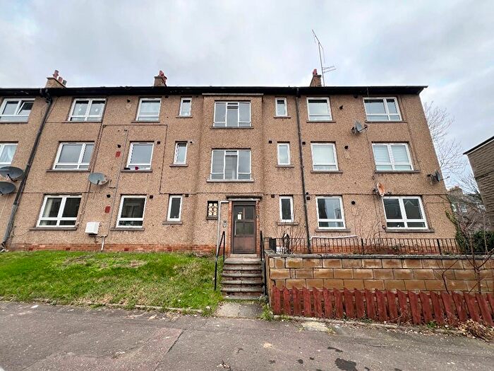 2 Bedroom Flat To Rent In Abbotsford Street, Dundee, DD2