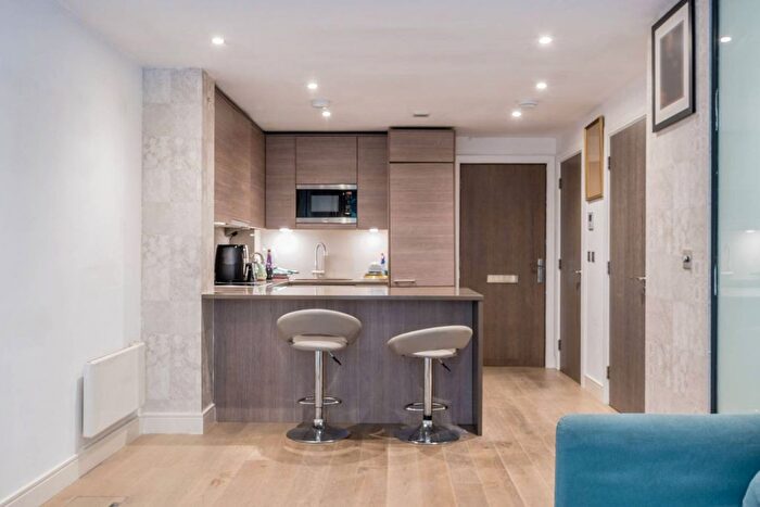 1 Bedroom Flat To Rent In Townmead Road, Imperial Wharf, London, SW6