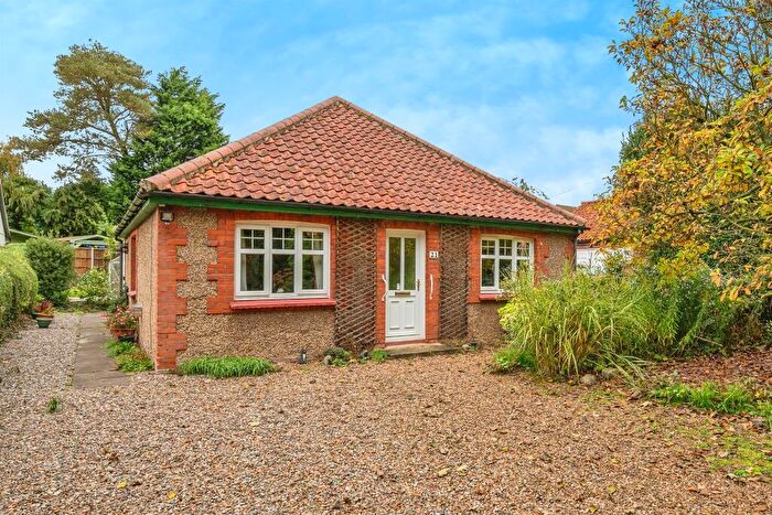 3 Bedroom Detached Bungalow For Sale In Burgh Road, Aylsham, Norwich, NR11