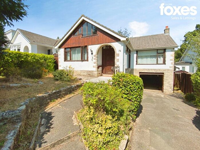 2 Bedroom Detached Bungalow For Sale In Normanhurst Avenue, Bournemouth, Dorset, BH8