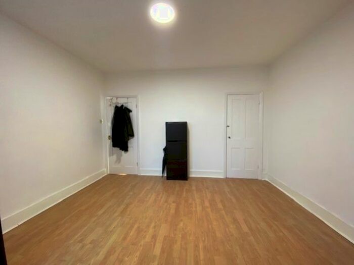 Studio To Rent In Peel Road, Harrow, Middlesex, HA3