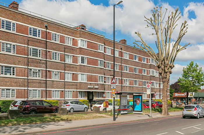 1 Bedroom Flat For Sale In London Road, Thornton Heath, CR7