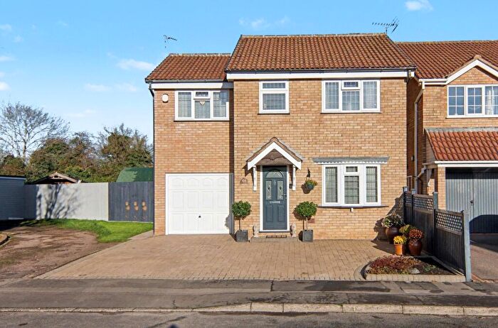 4 Bedroom Detached House For Sale In Kent Drive, Hinckley, LE10