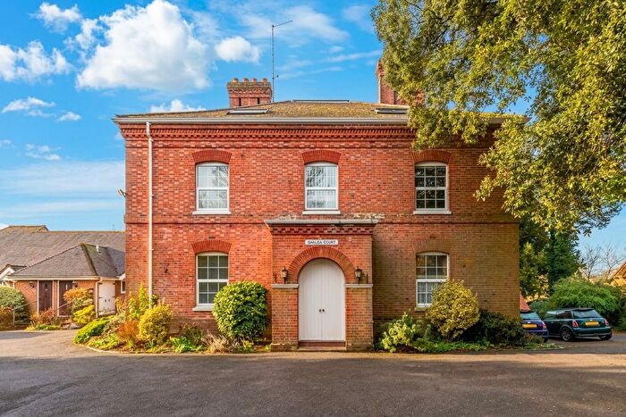 1 Bedroom Flat For Sale In Oaklea House, Oaklea Court, High Street Hartfield, TN7