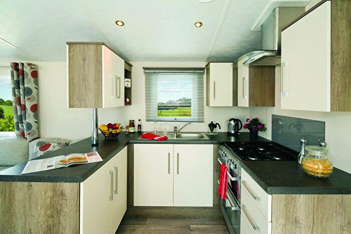 3 Bedroom Caravan For Sale In Trelay Holiday Park, Pelynt, Looe, PL13