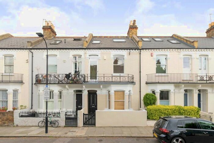 4 Bedroom Property To Rent In Hartismere Road, London, SW6