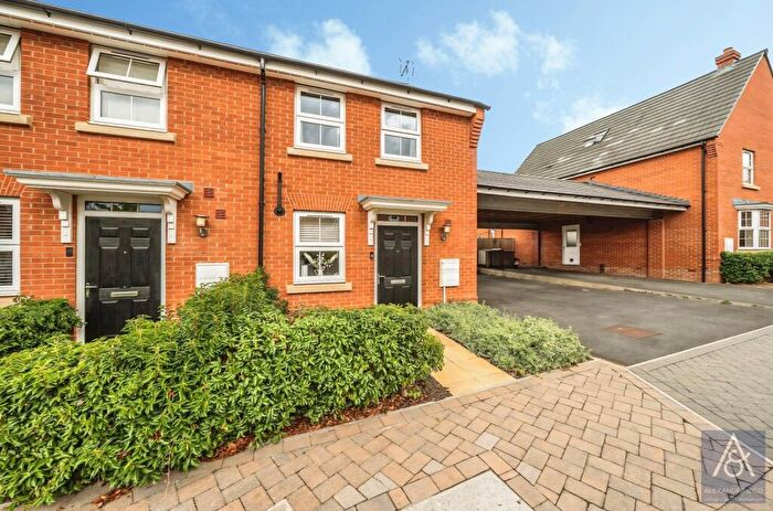 2 Bedroom End Of Terrace House For Sale In Frideswide Street, Buckingham, Buckinghamshire, MK18