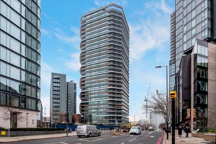 1 Bedroom Flat To Rent In Canaletto Tower, London, EC1V