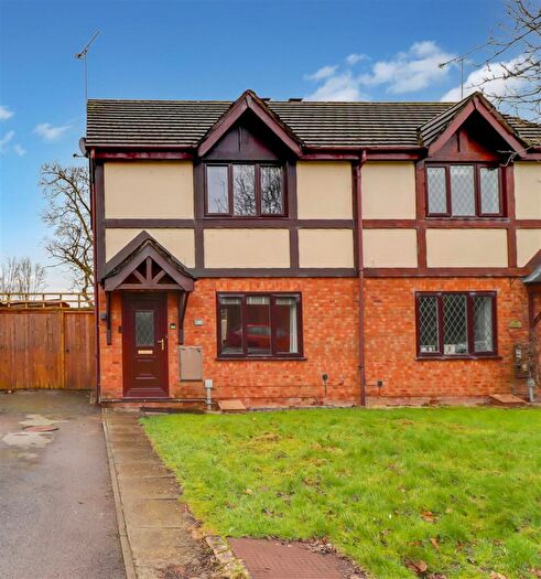 3 Bedroom Semi Detached House For Sale In Field Lane, Wistaston, Crewe, CW2